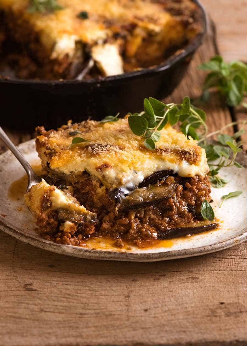 Moussaka (greek eggplant beef “lasagna”)