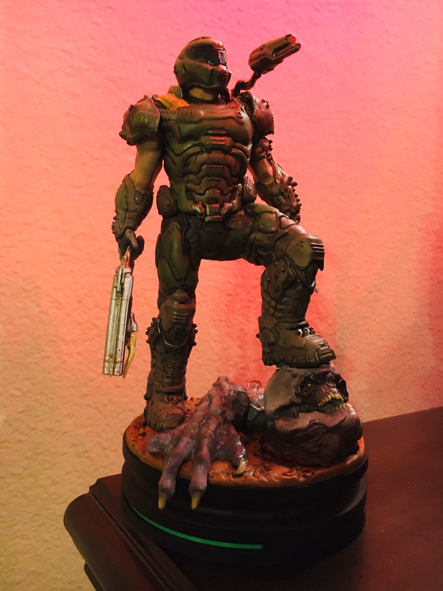 animatorRay's tweet image. He has finally arrived!! #thinkgeek #gamestop #DOOMEternal