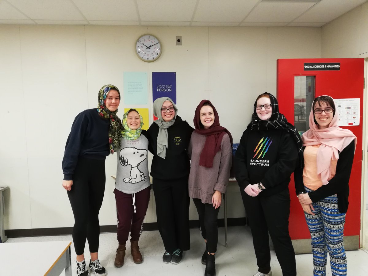 bayan_saidam's tweet photo. World Hijab Day continues to break stereotypes and shatter stigmas all around the world. This was so much fun to organize with the MSA at Saunders and it was truly a unifying experience. Thank you @WorldHijabDay, all who lead it and all who support it! #WorldHijabDay2020 https://t.co/5rHHoPGiOy