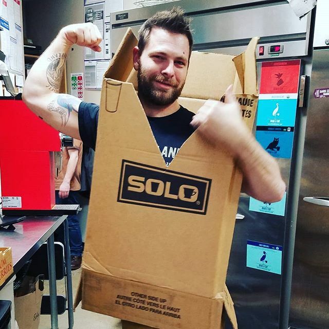 WeDoGoodCoffee's tweet photo. Never a dull moment here @edgecoffee! #upcycle #supportyourlocalcoffeeshop #solocup #sauvieislandcoffee #grabacup https://t.co/sCPCQU7a5t