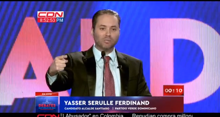 cdn37's tweet photo. #CDNDebate: Yasser Serulle dijo que durante su gestión sacará a todos los ilegales haitianos para limpiar el país entero. https://t.co/b4HVh3DaLB