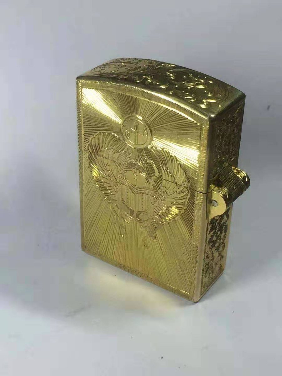 titaniumlighter's tweet photo. solid bronze brass copper lighter case custom huge hinger edc armor thinkness Zippo pipe insert camping outdoor gear handgraving engraver artwork #edcgear #edc #edccustom #edccommunity #edcflashlight #edcdump #zippo #zippolighter #lighter #lighters #smoke #smoking #everydaycarry https://t.co/xIy4yHoo6E