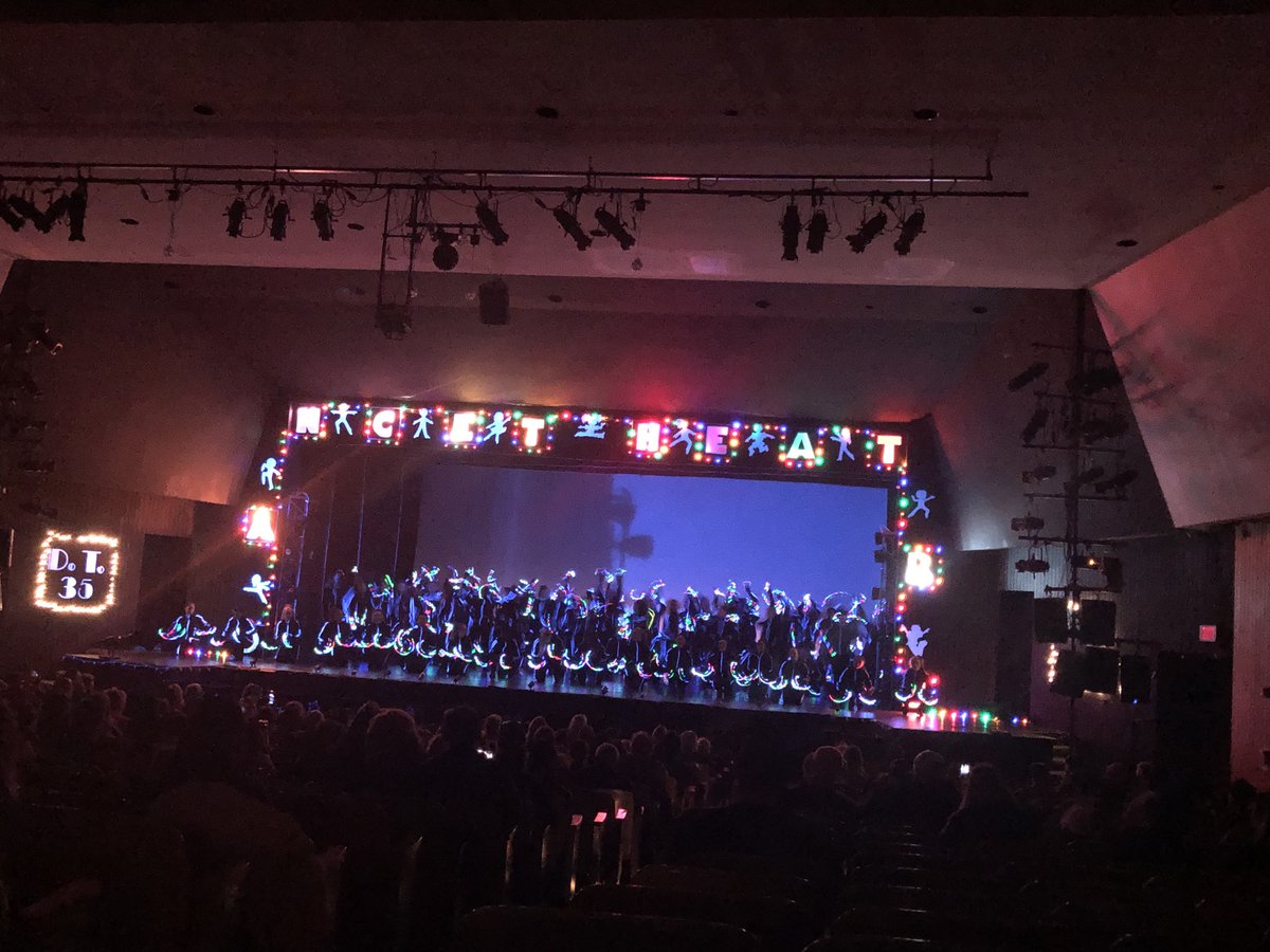 Fantastic dance theatre performance today. Feeling proud of ⁦<a href="/WalthamHS/">Waltham High School</a>⁩ students and colleagues