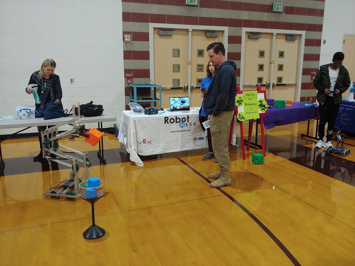 We were out today visiting our friends at Edmonds-Woodway High School for their student career fair. #VEXRobotics