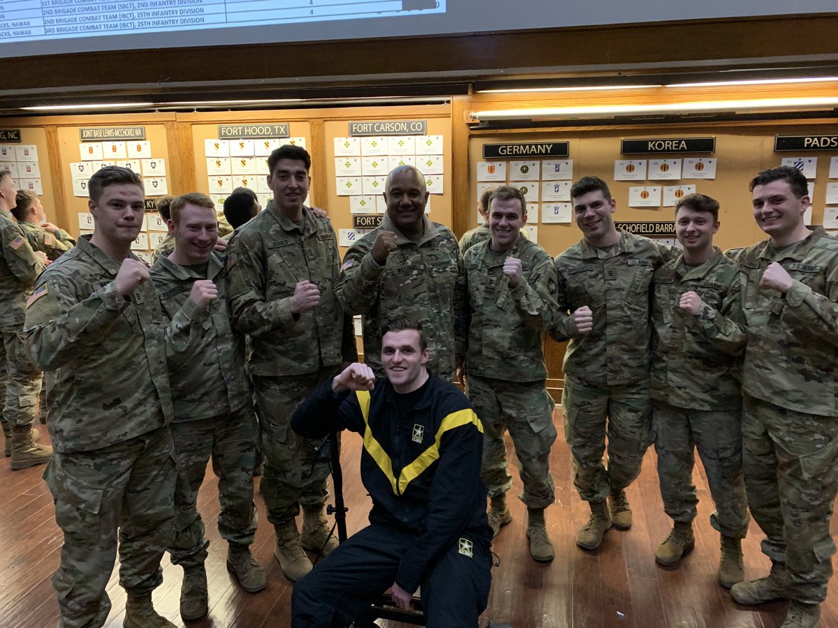 A big night for the ⁦<a href="/ArmyWP_Hockey/">Army Hockey</a>⁩ Firsties as they find out where they will be going after Graduation.It’s great to see the Supe supporting the guys. #PostNight #AHF