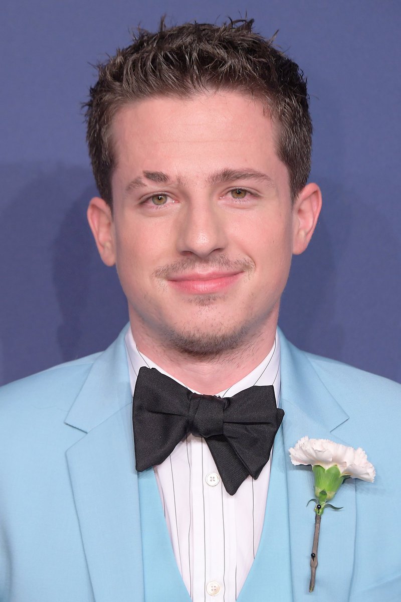 Got the pic with no watermark after I posted the pic with one 👌🏽