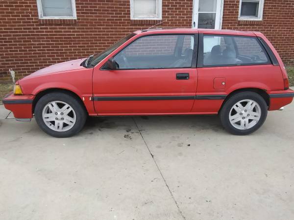 1986 honda civic si hatchback (Wichita) $2000 - wichita.craigslist.org/cto/d/wichita-…