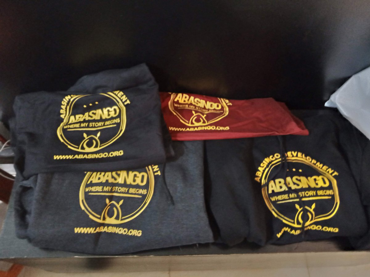 AbasingoClan's tweet photo. #Abasingo, #wheremystorybegins Get yourself a jumper emblazoned with Abasingo, Where My Story Begins

https://t.co/4r9Nlwkzsn https://t.co/4jdNWgbK5T
