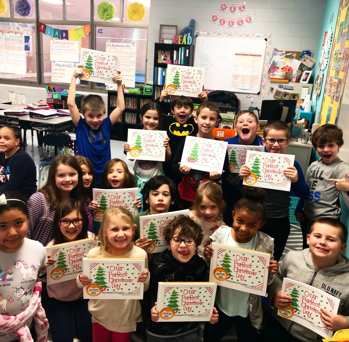 CassieFeese's tweet photo. These are some of my 2nd grade students who are now published authors! Look at the pride beaming from these faces! A lot of hard work went into this book! #ThisIsHighland #164Scottie #studenttreasurespublishing https://t.co/4SPuBPstEt