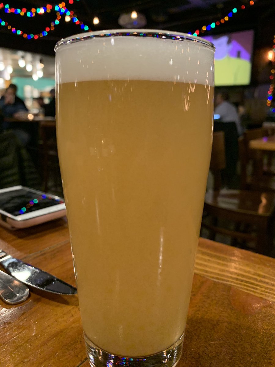 Essau1969's tweet image. #BeerMe 🍺 @tiredhandsbeer #SaisonHands #AlienChurch #HopHands 🍺 Drink it up! #Cheers