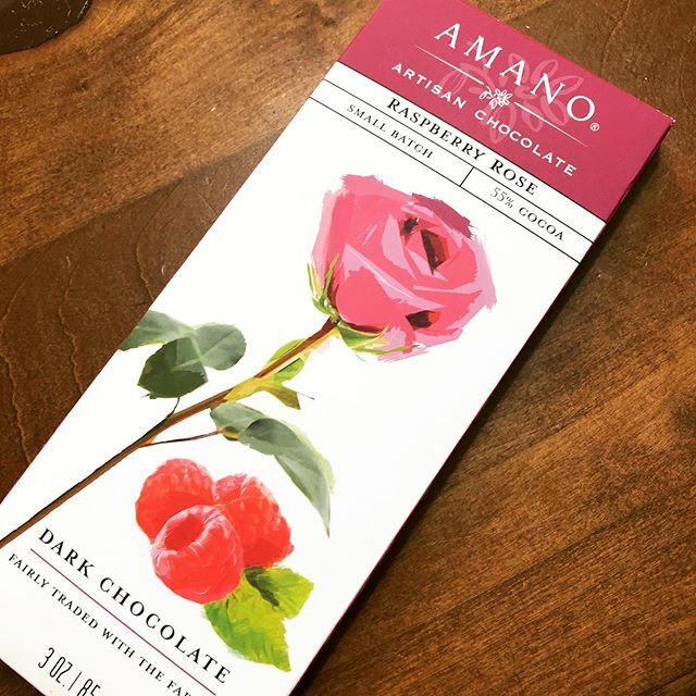 findingchocolat's tweet photo. This just might be happening tonight...what are the chances? .
.
.
##beantobar #beantobarchocolate #chocolate #cacao #ecuador #raspberry #rose #craftchocolate #artisanchocolate #darkchocolate #finechocolate #artisan #crafted #chocolatetasting #chocolat https://t.co/tXleZ4ujvD https://t.co/D3f8JgHOwV