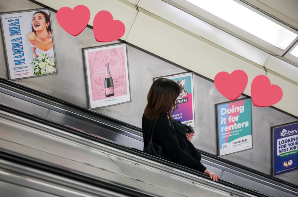 lakukami's tweet photo. #SEVENTEEN #odetoyouinlondon 
My ads in 3 tube stations，Feb 24-Mar 8！
1⃣️3 Jeonghan escalator ads in LeceisterSquare St，PiccadillyLine；
2⃣️6 Seventeen platform ads in WembleyPark &amp; WembleyCentral St，each 3，close to the stadium！
I can't go…so waiting for your pictures https://t.co/rBBQsva5yR