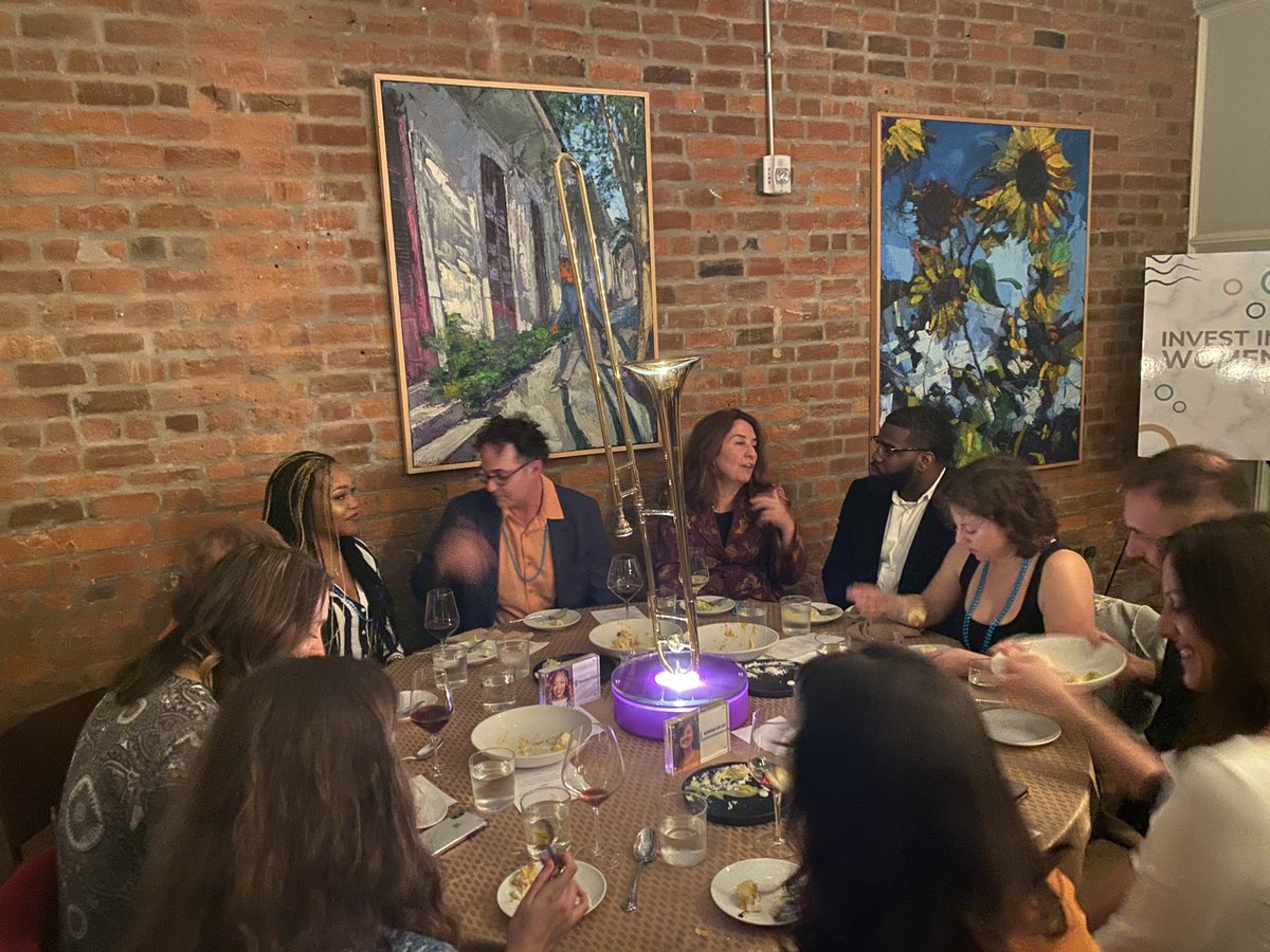 ChloeCapital's tweet photo. It's dinner time at #InvestInWomen in #NOLA &amp; these stellar #femalefounders @ArielLopez__ @ysnjen @ebport @Janna1204 &amp; #LeahLykins are building relationships &amp; gaining visibility. It's speed matchmaking for busy women entrepreneurs &amp; active impact investors! > https://t.co/2QAZJWb7cU