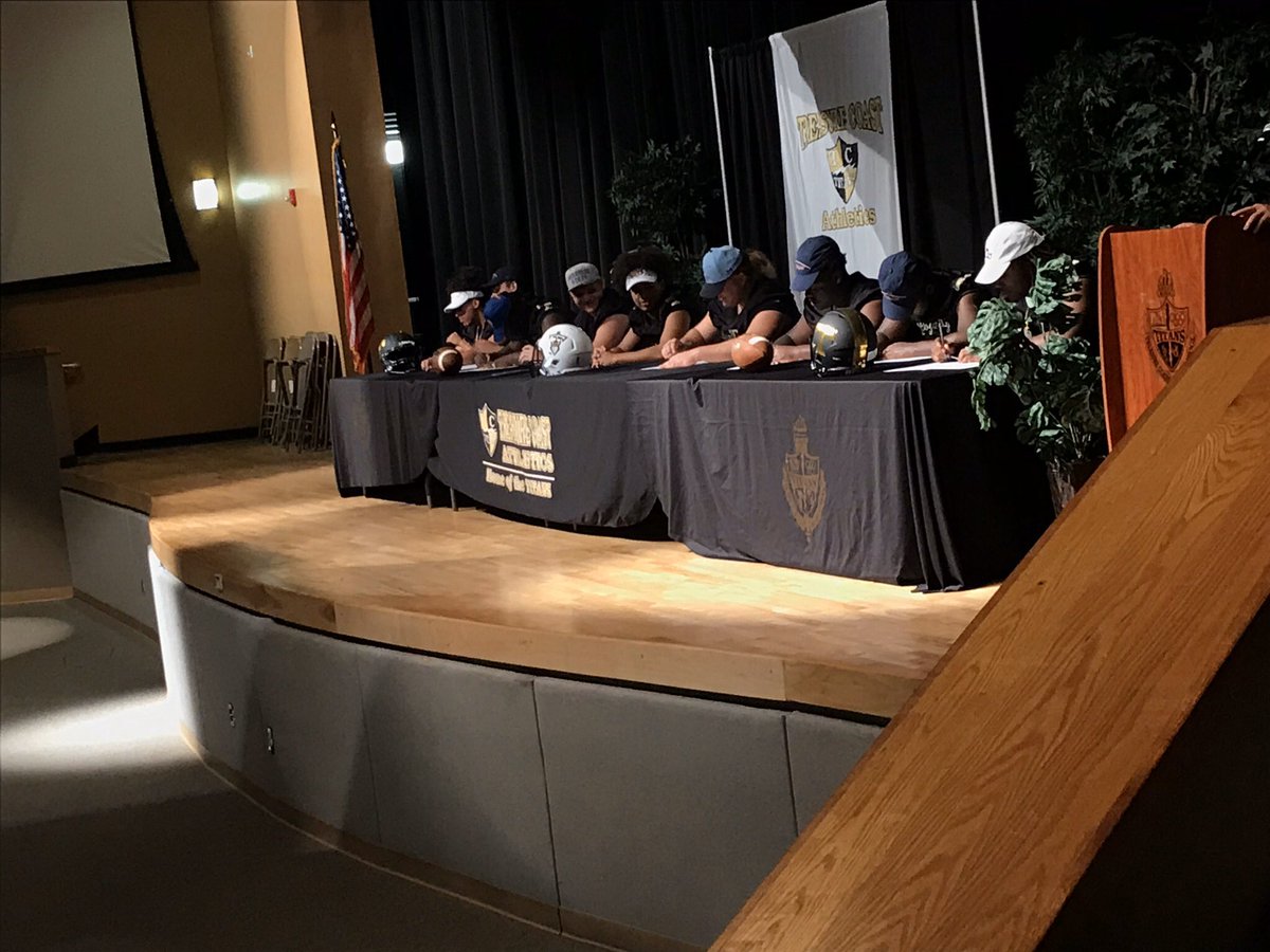 WeAreTCoast's tweet photo. Signing day 2020 https://t.co/QJQt6AwbP1