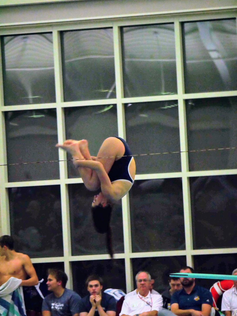Mags Swim and Dive tweet media