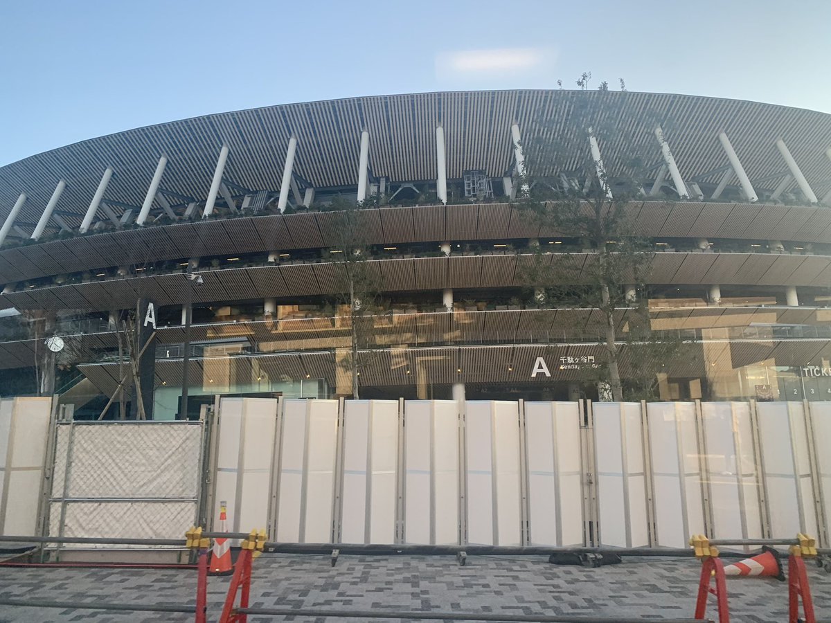 LOOK: Japan's New National Stadium at Sendagaya is about 99percent complete. The stadium, its exterior constructed with timber sourced from all 47 Japan prefectures, will be the venue of #Tokyo2020 Olympics. @InquirerSLB @MofaJapan_en