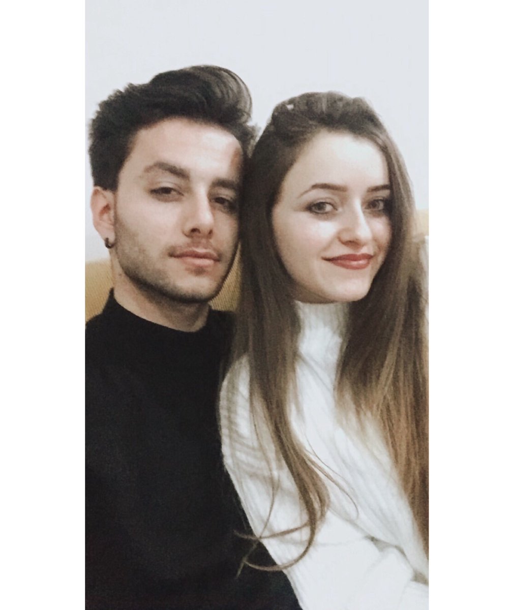 fiduc1a's tweet photo. Mesafeler biter, kavuşuruz 🖤 https://t.co/WfXYe4jU8q