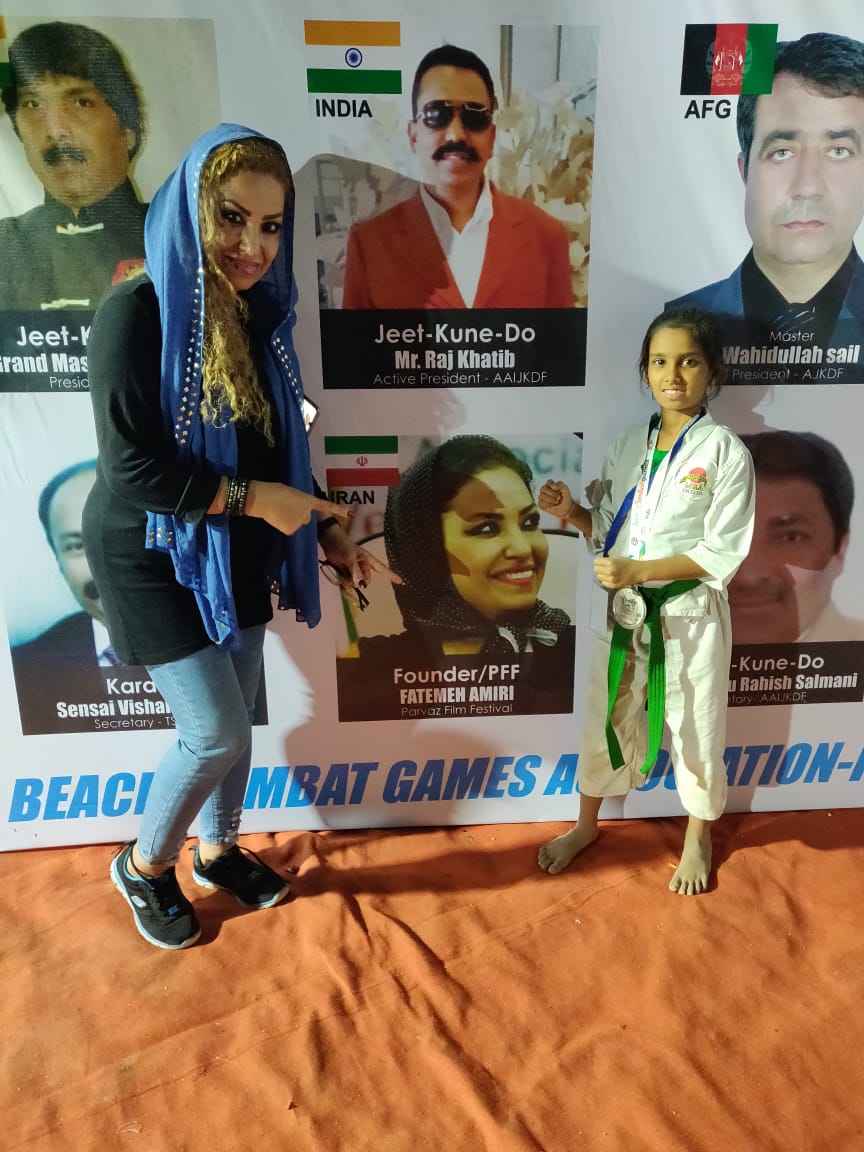 NarayanaEdu's tweet photo. Kudos to our student Nehal Chaudhari from #Narayana #etechno #School #Ulhasnagar grade 3 for winning #SilverMedal 🥈 in #Karate Kumite Event at #International Beach Combat Games 2.
She received her medal from GM #AlirezaSalmanian from #Iran. #thenarayanagroup https://t.co/rmMULfT4s4