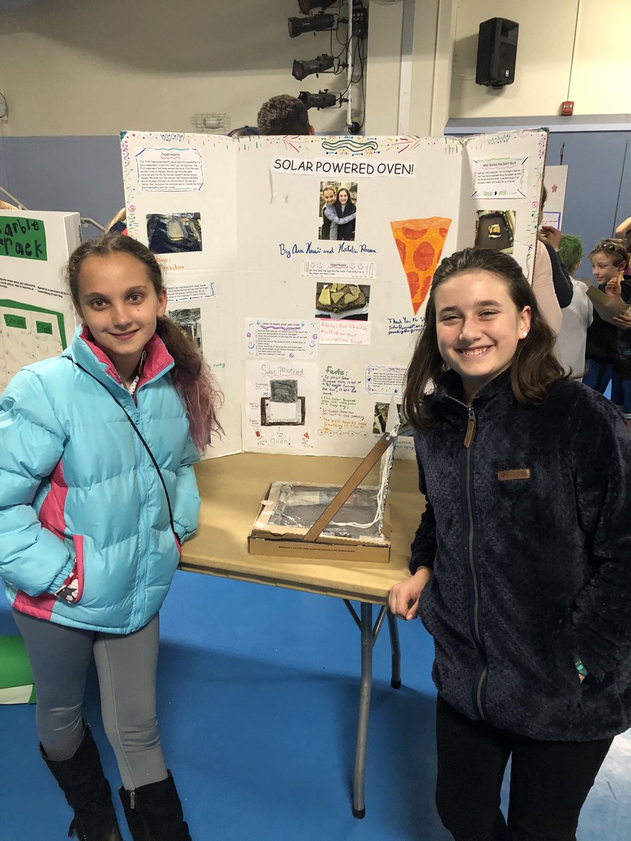 KimberlyBerman's tweet photo. Science, science and more science at Tam Valley this evening. Way to go kids! We learned great information from your experiments and explanations. https://t.co/oHYQNndn3o