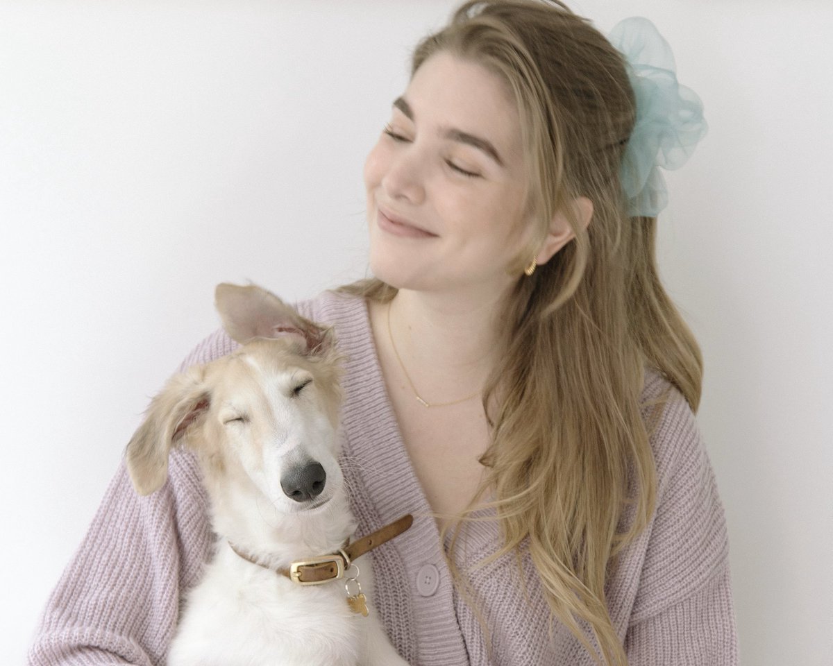 unatalluisa's tweet photo. Foto donde se parezcan mucho a su mascota. Comienzo yo, sigan ustedes. 🐶🙂 https://t.co/L7Z8Mapv4J
