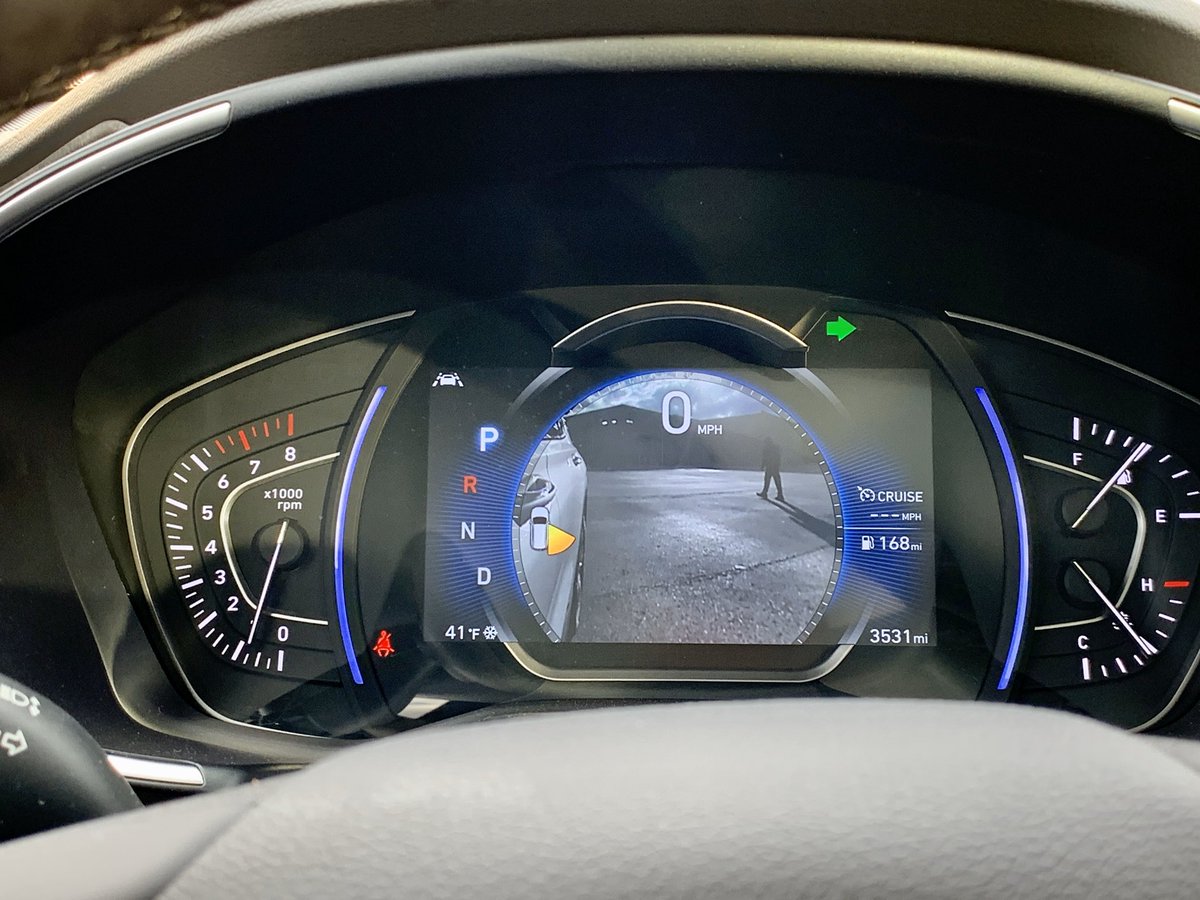 TheIDriver's tweet photo. Can’t say enough good things about @Hyundai Blind View Monitor! It works perfectly and takes BSM to the next level. #innovation #SantaFe #iDriver https://t.co/UuDCzjFFXs