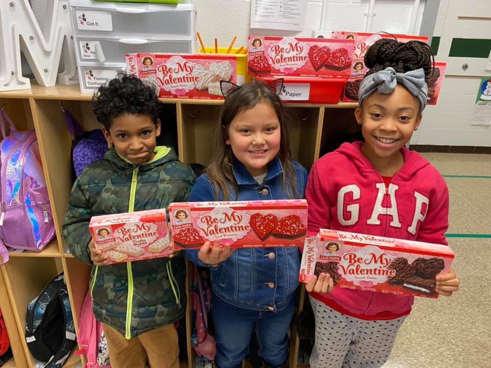 GreenwoodElemen's tweet photo. We love Candyland Attendance!  100% perfect attendance means moving spaces to gain incentives...treats, parties, and more!  #attendancematters #EveryDayCounts https://t.co/LfMhW8aHLm