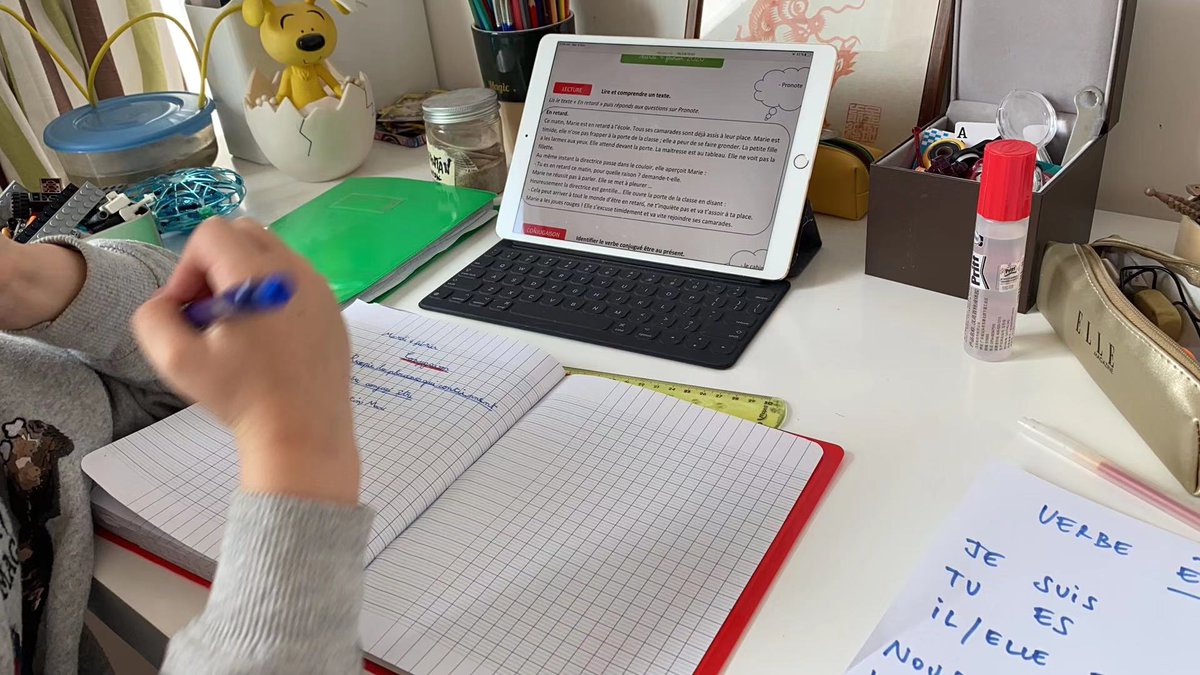 siegfriedfau's tweet photo. Avec le report de la rentrée des classes, la Direction du LFS a mis en place, avec le soutien de l’@aefe, un plan d’enseignement à distance adapté à tous. C'est dans ces moments difficiles que nous devenons plus solidaires et plus forts en tant que communauté. https://t.co/fp0uttuGYe