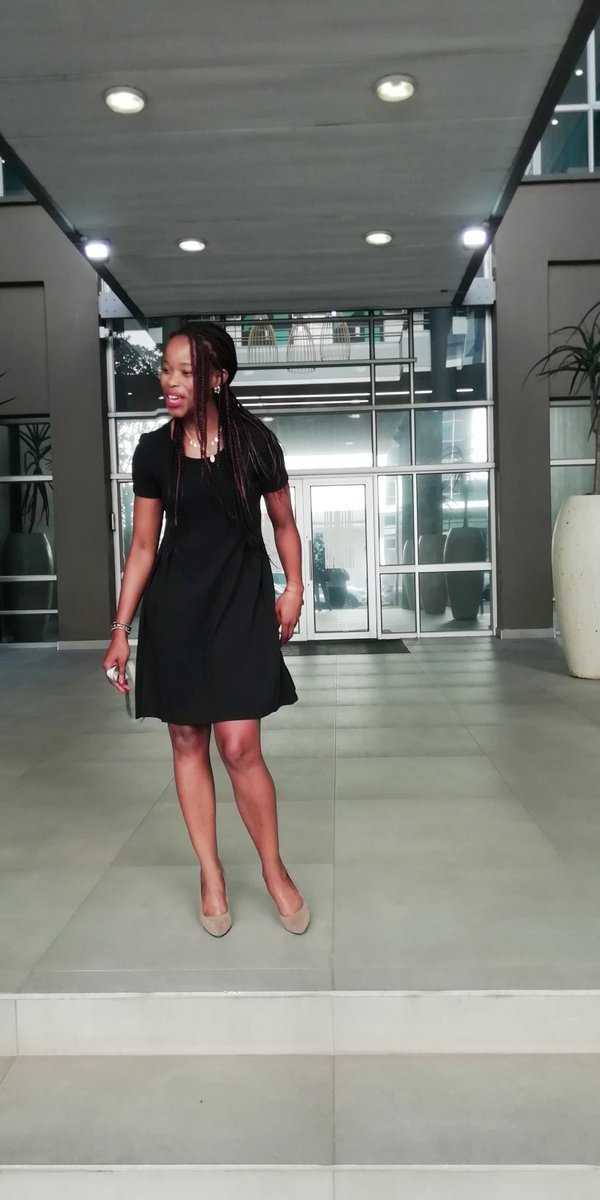 MarcomContriver's tweet image. #6thFebruary
🙏Happy 40th to me🎊

#phatjoeandthefamily  @NonalaTose @LonwaboNkohla If you can, kindly play: Born For This by HHP ft Teargas &amp;amp; Liquid deep