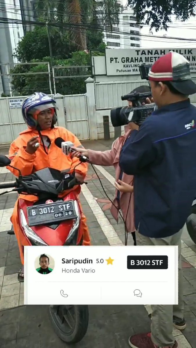 yanuardib's tweet photo. Syuting, no casting casting club. Nge-grab pagi ini @GrabID https://t.co/9k19ccdF5r