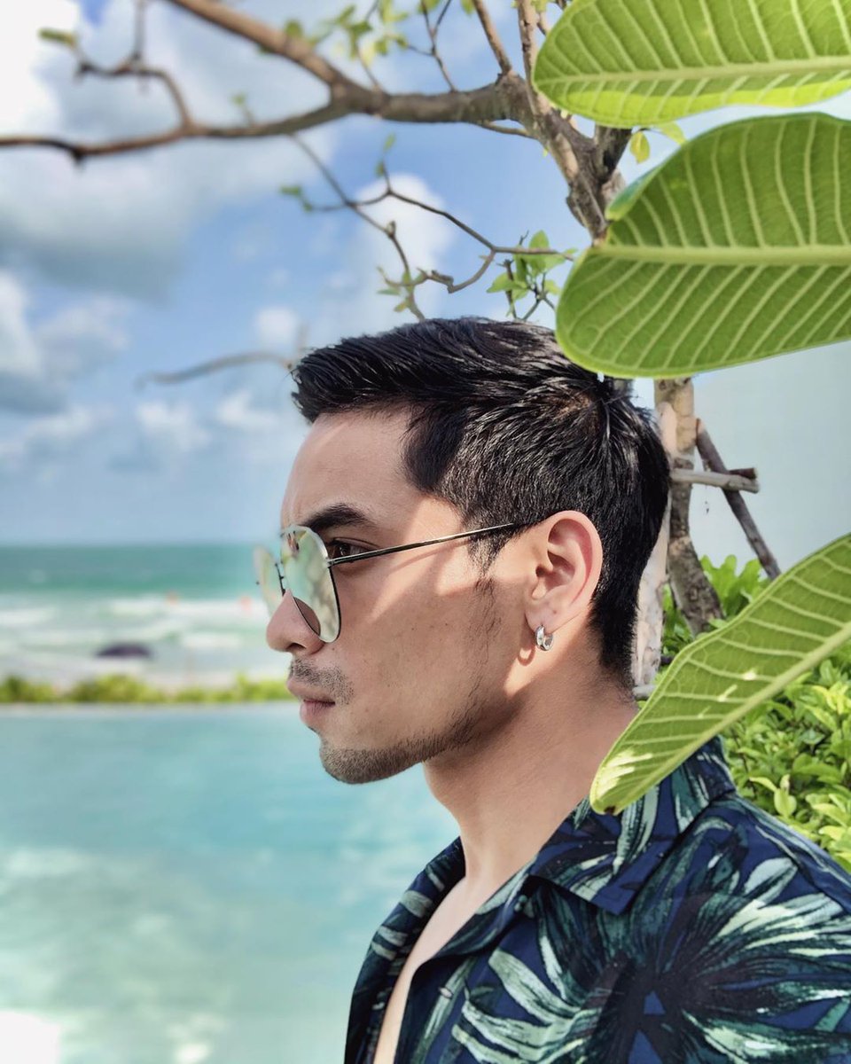 Tuxedo_Thailand's tweet photo. #Model @kamchai_iii 🎩
📱| Collaboration (061) 789 2525
🤳| Line @tuxedo_thailand
--------------------------------------------
#TXD #Tuxedo #TXDTuxedo #TXD2020
#TXDNewGen #TXDNewGeneration #TuxeMag
#TXDTeam #TXM #TuxedoMen #TuxedoClub #TuxedoFamily
#TuxedoModel #TuxedoThailand https://t.co/441RzdhUZY