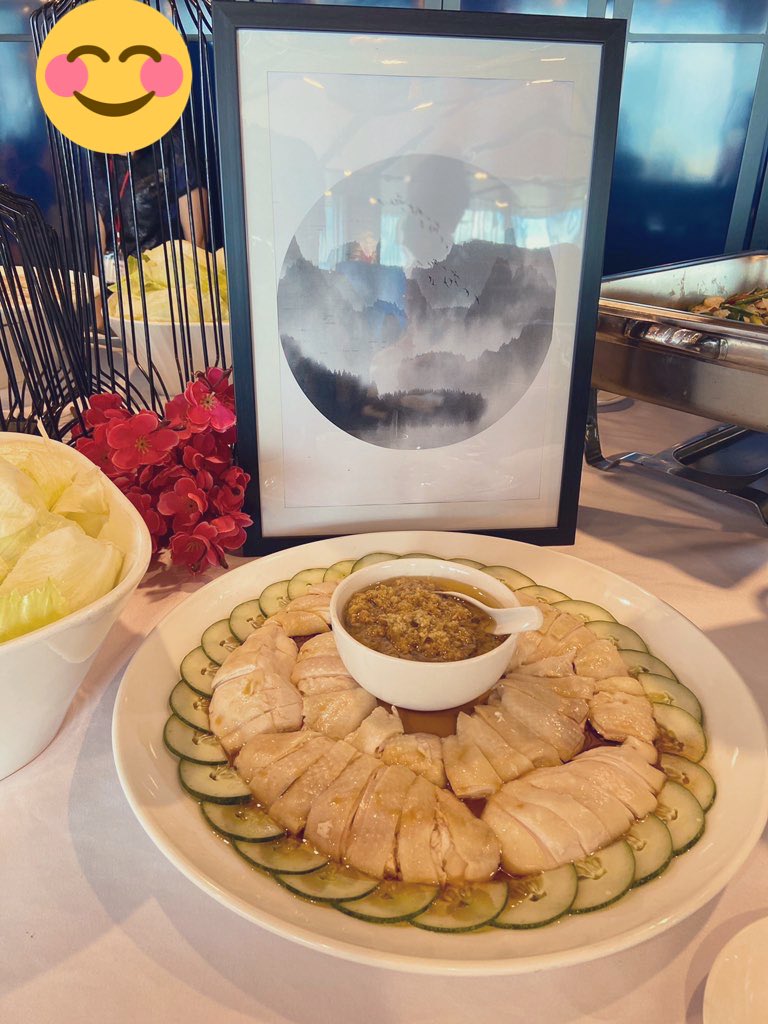 .<a href="/SGTweeps/">Tweeps @ SG</a> Thank you to the #FattChoyLunch planning committee, emcees and representatives for making it such a fun #LunarNewYear celebration in the office for 2🍊2🍊!