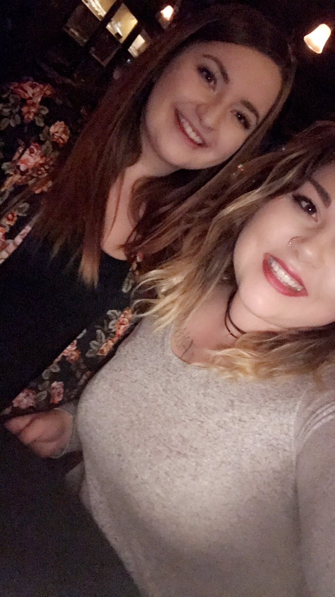 tarynbaybee's tweet photo. Happy birthday bb💕 love you to pieces bitch. 🥰🍸@MelanieLaynee https://t.co/tbuiRcAKWM