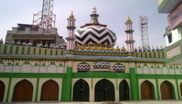 RjBulbul2's tweet photo. #shaanecity #bareilly 
Dargah E Alahazrat 
To vote type “ Shaan Dargah E Alahazrat” 
Send it to 8954919919.
@radiocityindia https://t.co/ORx7imJqHu