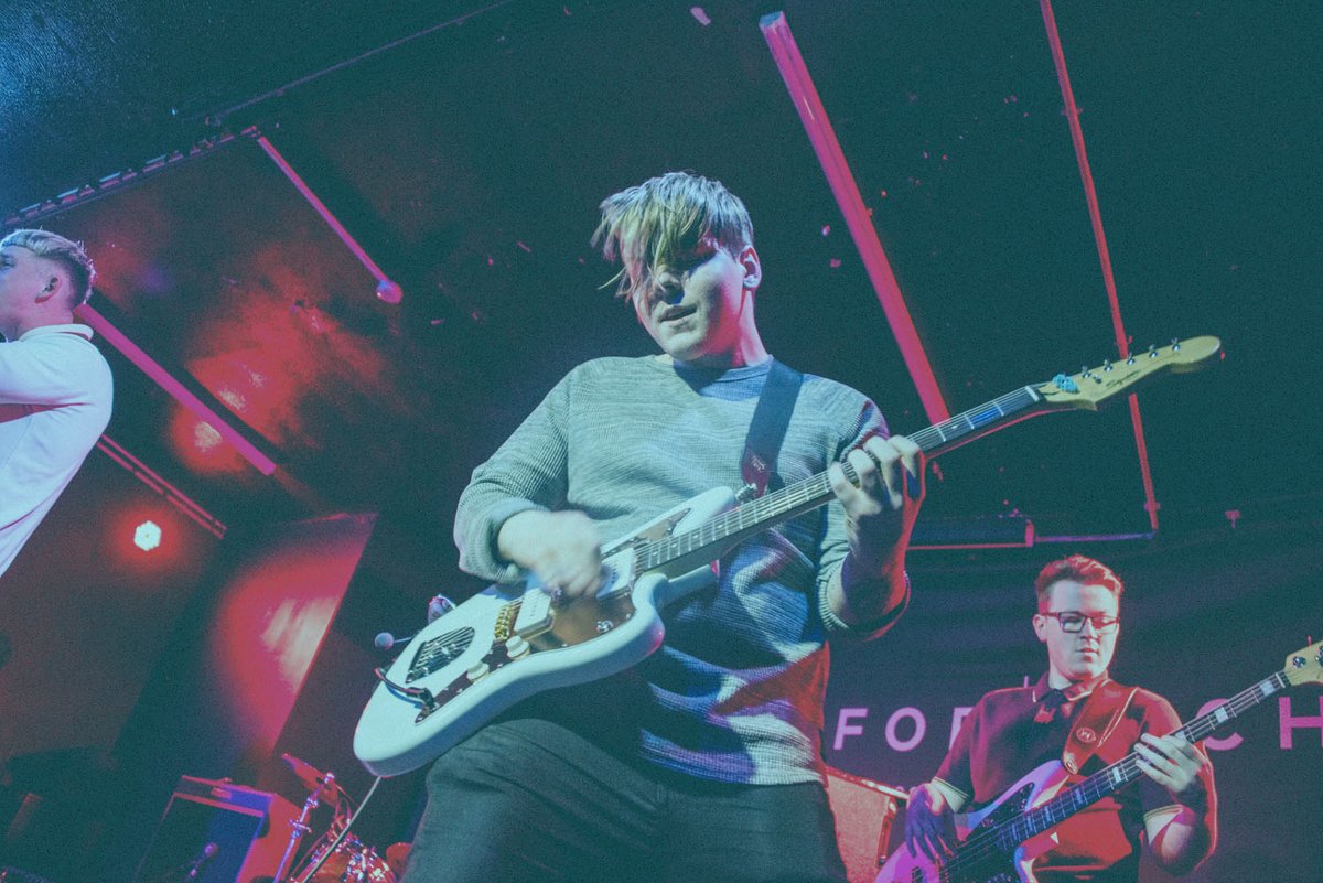 cardiff_events's tweet photo. #TBT to the last #TheBigGig Final🔥

We're all really looking forward to this year’s final at @ClwbIforBach which is being MC’d by @MintysGigGuide &amp; with sets from @DeadMethodUk, @AaronsonCentral, @blueyute, Nigel, Ailsa Tully &amp; Bloodshots 🤟

Info: https://t.co/jC3XfPljAN https://t.co/5fwf60xrSU