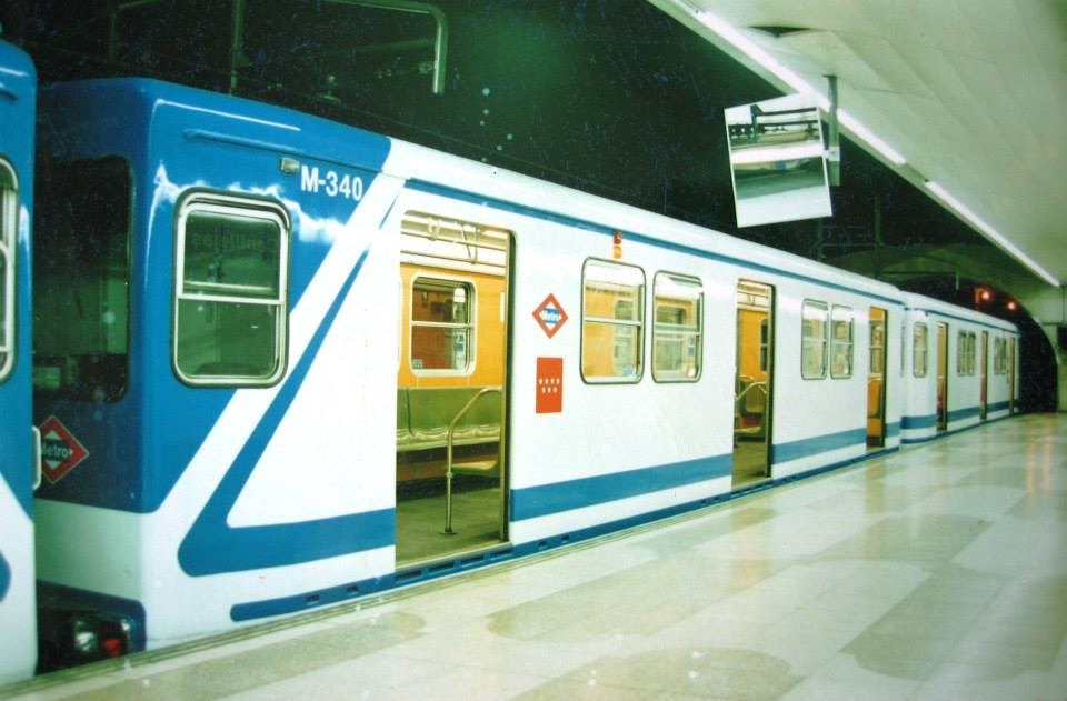 Image d'une rame de métro utilisée sur les lignes A, B, C, D et E