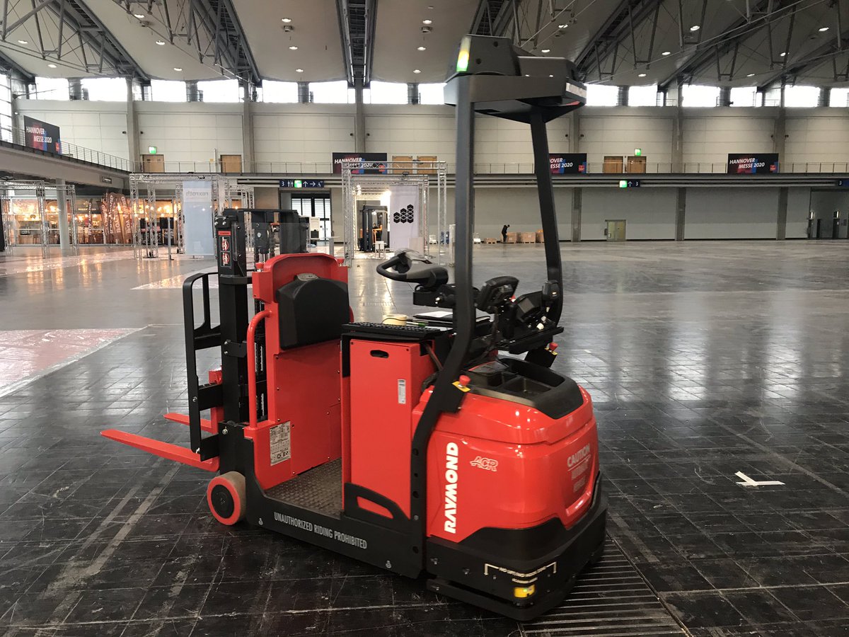 RaymondCorp's tweet image. Our team made it to Germany and are in preparation for the @IFOY_AWARD test days! The International Intralogistics and Forklift Truck of the Year award recognizes the industry’s best intralogistics products &amp;amp; solutions from around the world. raymondcorp.com/news/2020/raym… #IFOY2020