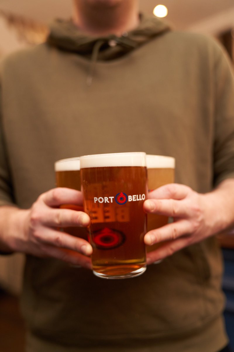 PortobelloBeer's tweet photo. It’s a beautiful Thursday afternoon in London &amp; officially Time For a Pint™️ https://t.co/4RcyF8EZW1