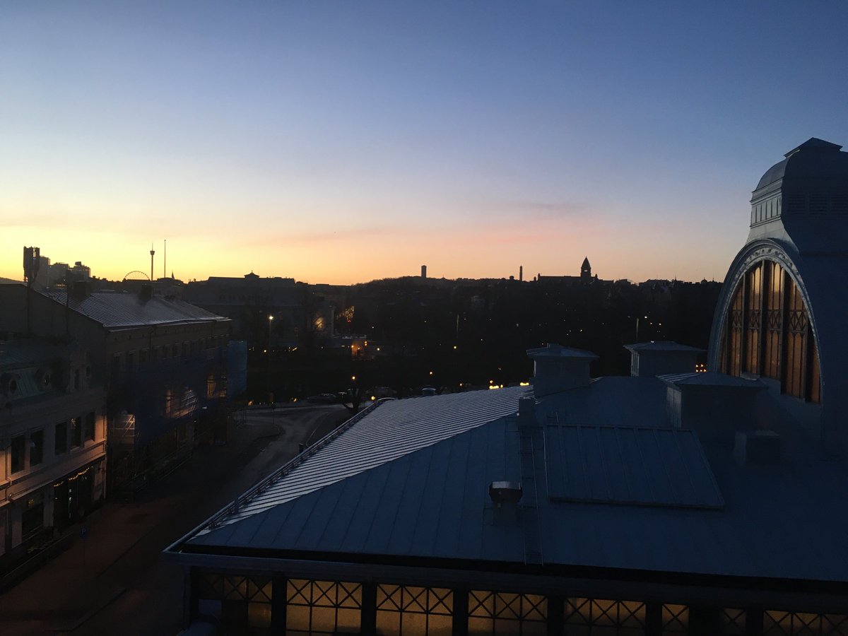ChefColinPallas's tweet photo. Early start for the ⁦@PallasFoods⁩ culinary team in Göteborg this morning 🇸🇪 https://t.co/TcyVSLMbgc