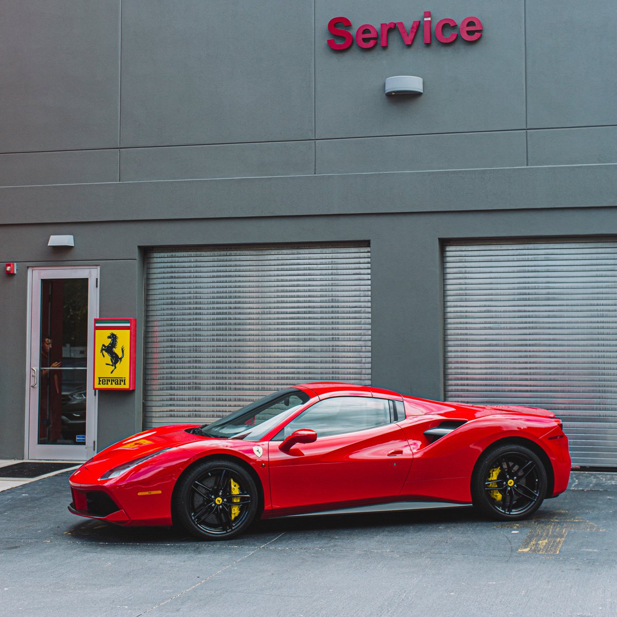 FerrariTampa's tweet photo. We are here for all your service needs. We’ve been awarded Top #Ferrari Service Center for Customer Satisfaction two years in a row! #Tbt #luxury https://t.co/jIIzUaafew