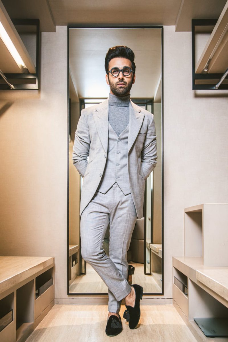 .@PulkitSamrat looks charismatic in his dapper winter look for the # ...
