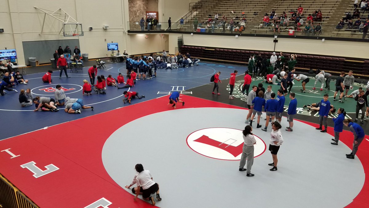 solxman's tweet photo. Jags did great on day 1 of Districts.
Boys in 1st place &amp; girls in 5th. Jags have 4 boys &amp; 2 girls in the finals: Troy Guerra, Scott Kilian, Caleb Sebra, CJ Adair, Ashlee Messer, &amp; Melissa Villarreal. 
Action continues tonight at 5pm.
@NeisdAthletics @JohnsonJPA @CTJohnsonHigh https://t.co/rd9XcViGVW