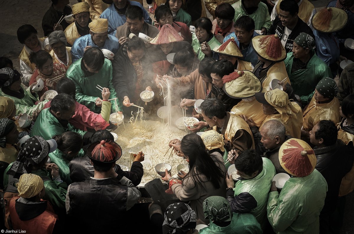 FoodPhotoAward's tweet photo. This is it. The last #ThrowbackThursday before the competition closes. This is the 2019 winning image -  'Cauldron Noodles' taken by Jianhui Liao from China. There are 27 categories to choose from. Deadline midnight 9th Feb. Don't miss it. https://t.co/olQwb7RrLU https://t.co/8OaZfelh7E