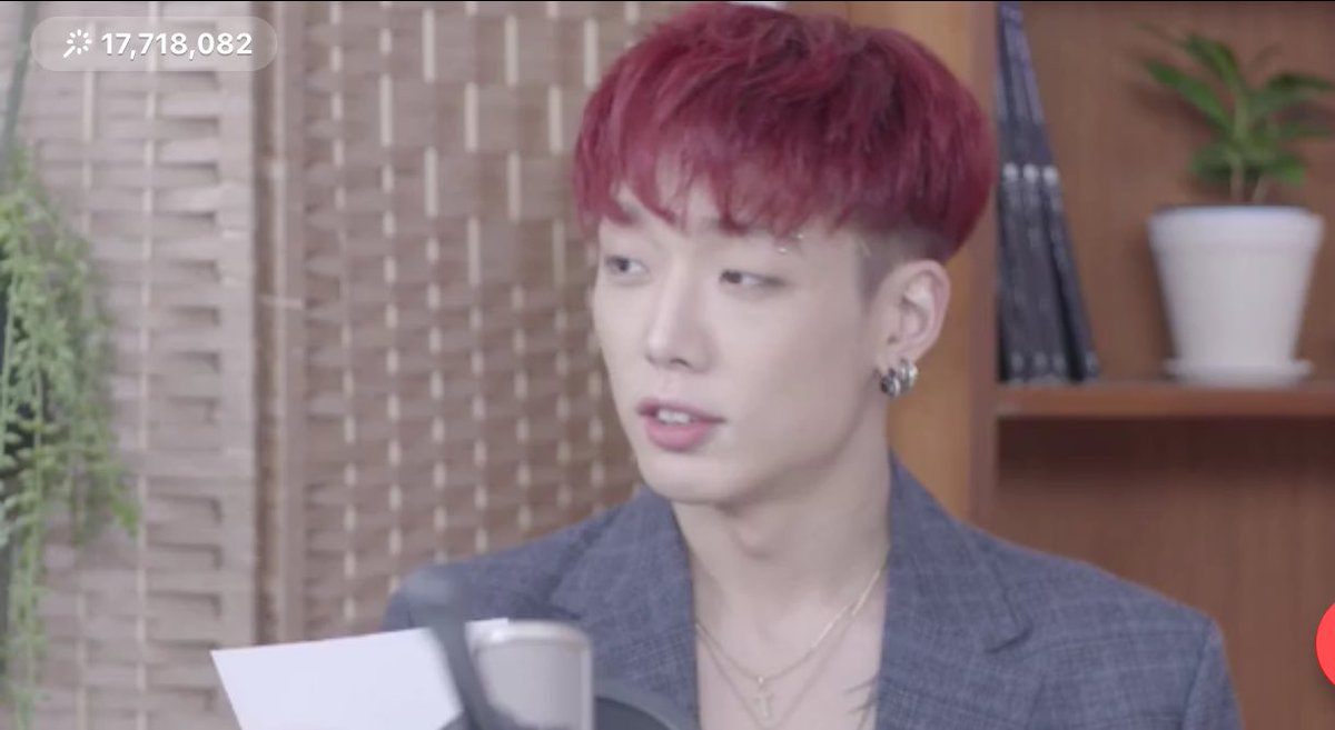 DoubleBFamilyTH's tweet photo. #iKON   #아이콘    #i_DECIDE    
#iKON_iDECIDE     
#뛰어들게 #BOBBY https://t.co/SSR1LnITos
