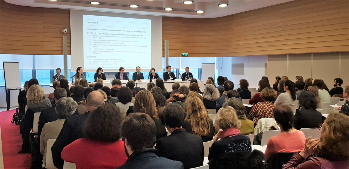 cms_fl's tweet photo. Le professeur @BrDondero, #avocat associé de notre cabinet, ouvre notre conférence annuelle et évoque les nombreuses réformes connues par le #droitdessociétés en 2019, loi #PACTE notamment, qui vont avoir une influence sur la tenue des #assembléesgénérales de 2020. #CMSFLlive https://t.co/EyF6zt85Ic