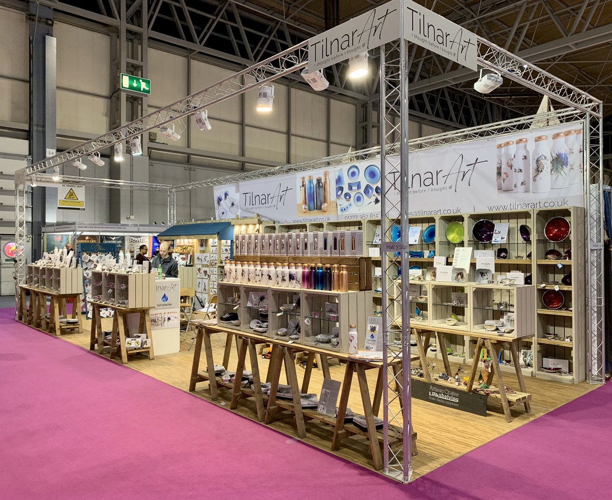 TilnarArt's tweet photo. Last day of our best ever @SpringAutFair - Hall 3 G50. Thank you to everyone who has worked so hard on set up and at the show and all our great customers for liking our products so much😊 👍 @gift_focus @GiftwareReview @The_GA_UK @GardenCentreBuy https://t.co/Q3OHRendIG