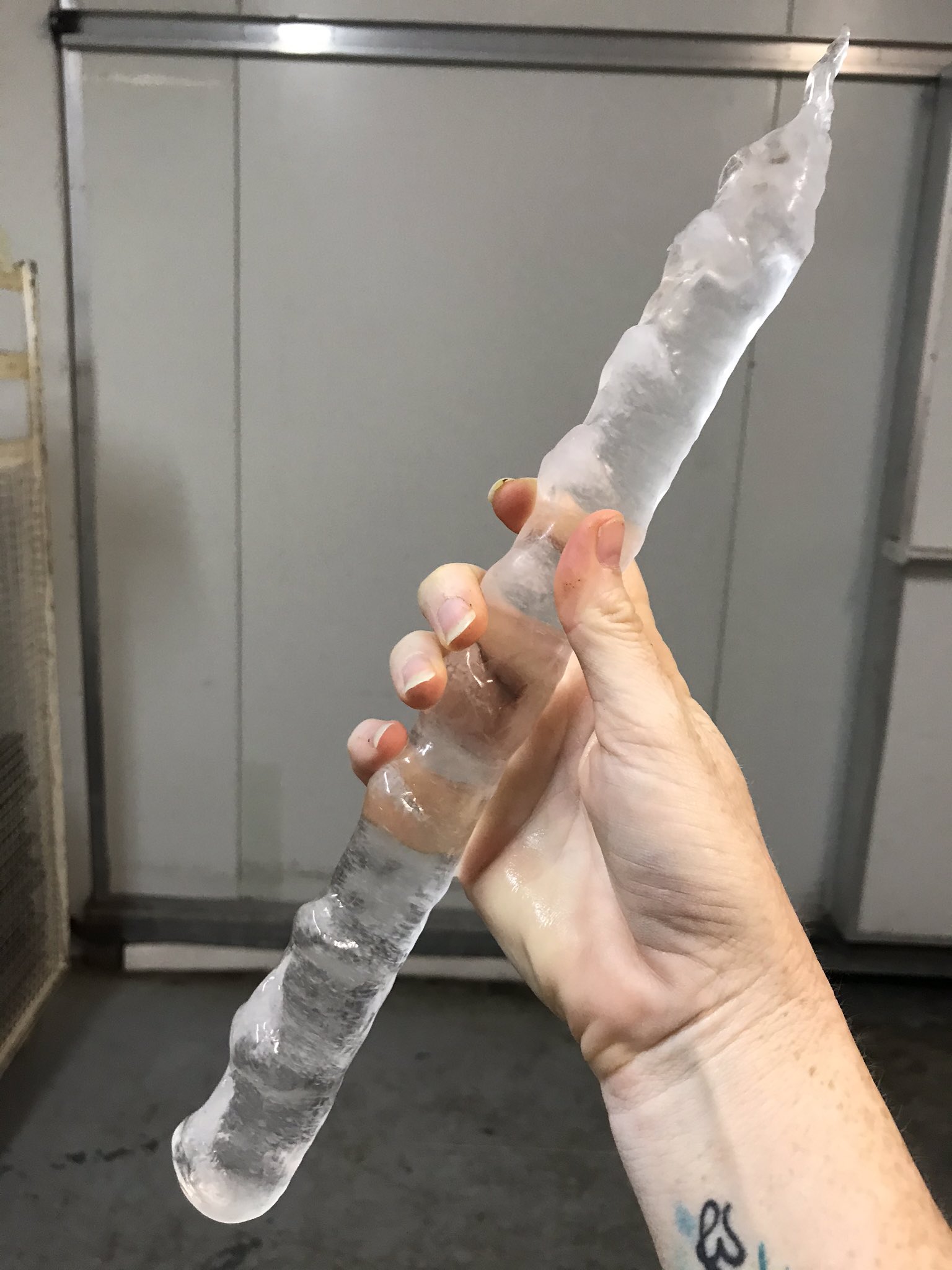 Dzintra - Author on X: Ice dildo? Or Magical ice sceptre? Only the walk-in  freezer at work knows. Either way... please note the naturally formed  ribbing. 😂😂😂 t.coAEvyoEaOLi  X