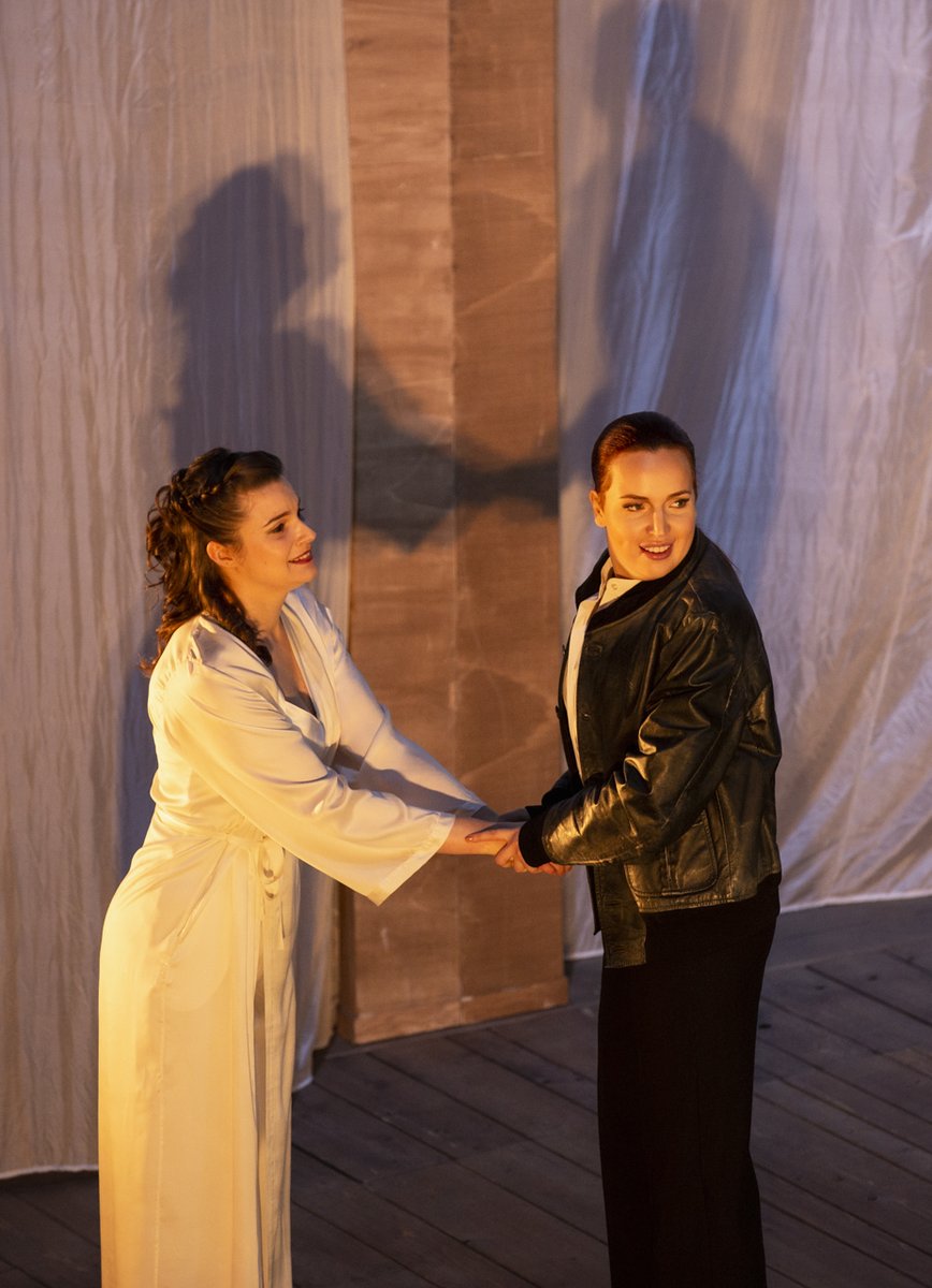 OperaRoma's tweet photo. Alle 20 l'ultima recita de 'I Capuleti e i Montecchi', con #BenedettaTorre (Giulietta), #VasilisaBerzhanskaya (Romeo) e #GiulioPelligra (Tebaldo)
#operaroma #TORcapuleti

ph. Yasuko Kageyama / TOR https://t.co/CoW3YmONsH