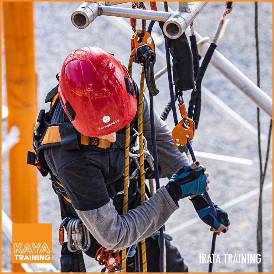 Irata eğitimlerimiz tüm hızıyla devam ediyor😎
Contact: info@kayatraining.com.tr
#irata #iratatraining #irataeğitimi #ropeaccess #ropeaccesstechnician #ropeaccesstraining #ropeaccesslife #safety #work #training #kayaconsulting #ipleerişim #yüksekteçalışma #kayatraining