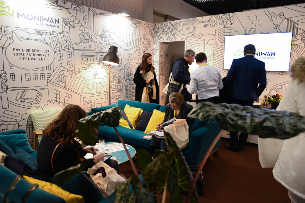 Moniwan_FR's tweet photo. 2e jour du @SDEntrepreneurs. Au programme : rendez-vous atelier 4 à 16H30 pour un workshop sur l’investissement de la trésorerie, et conférence à 14H30 salle 251 sur l’intrapreneuriat.
Et toujours à votre dispo au stand 182 pour parler de vos besoins, recharger etc. #SDE2020 https://t.co/QTrWjuxTlV