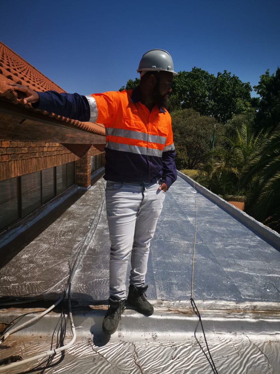 GLOBAL_FUTUREPC's tweet photo. For Roof Repairs & Waterproofing, Contact GFPC On 079 694 1411 📞 📲 & info@gfpc.co.za 📧
We Also Supply Our Own Material If Required 😃 👷🏾♂️
#WednesdayMotivation #Zumatrial #waterproofing #roofing #Zuma #Loadshedding #IWasInFirstYear #DriveHope #GFPC https://t.co/HQo7h3MECJ